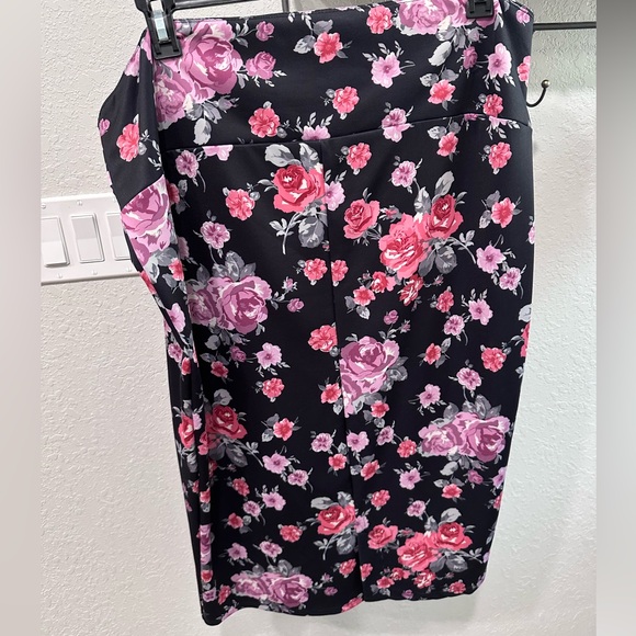 Torrid stretch pencil shirt - Picture 2 of 2